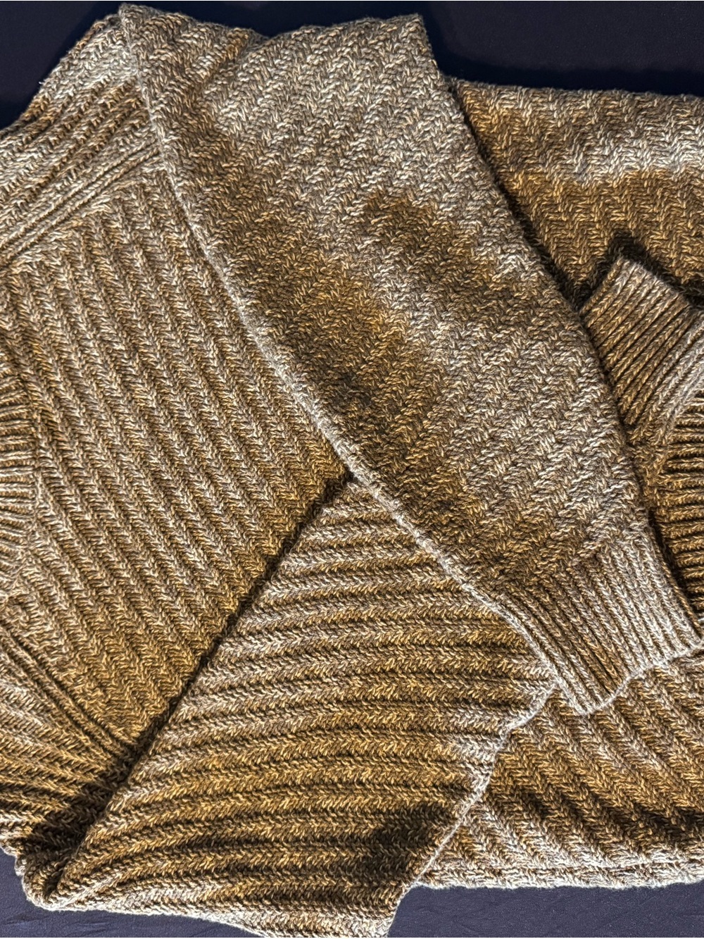 Universal Thread Men's Heathered Tan Crewneck Sweater